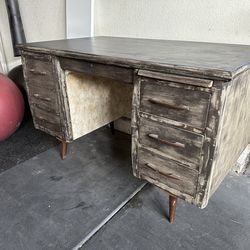 Free Vintage Mid Century Office Desk / Antique Furniture