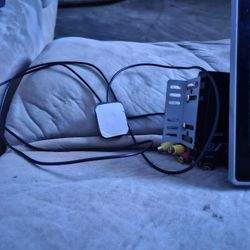 Flatscreen Car Radio 10"