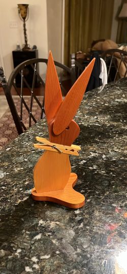Apex Adorable clothespin bunny rabbit recipe holder