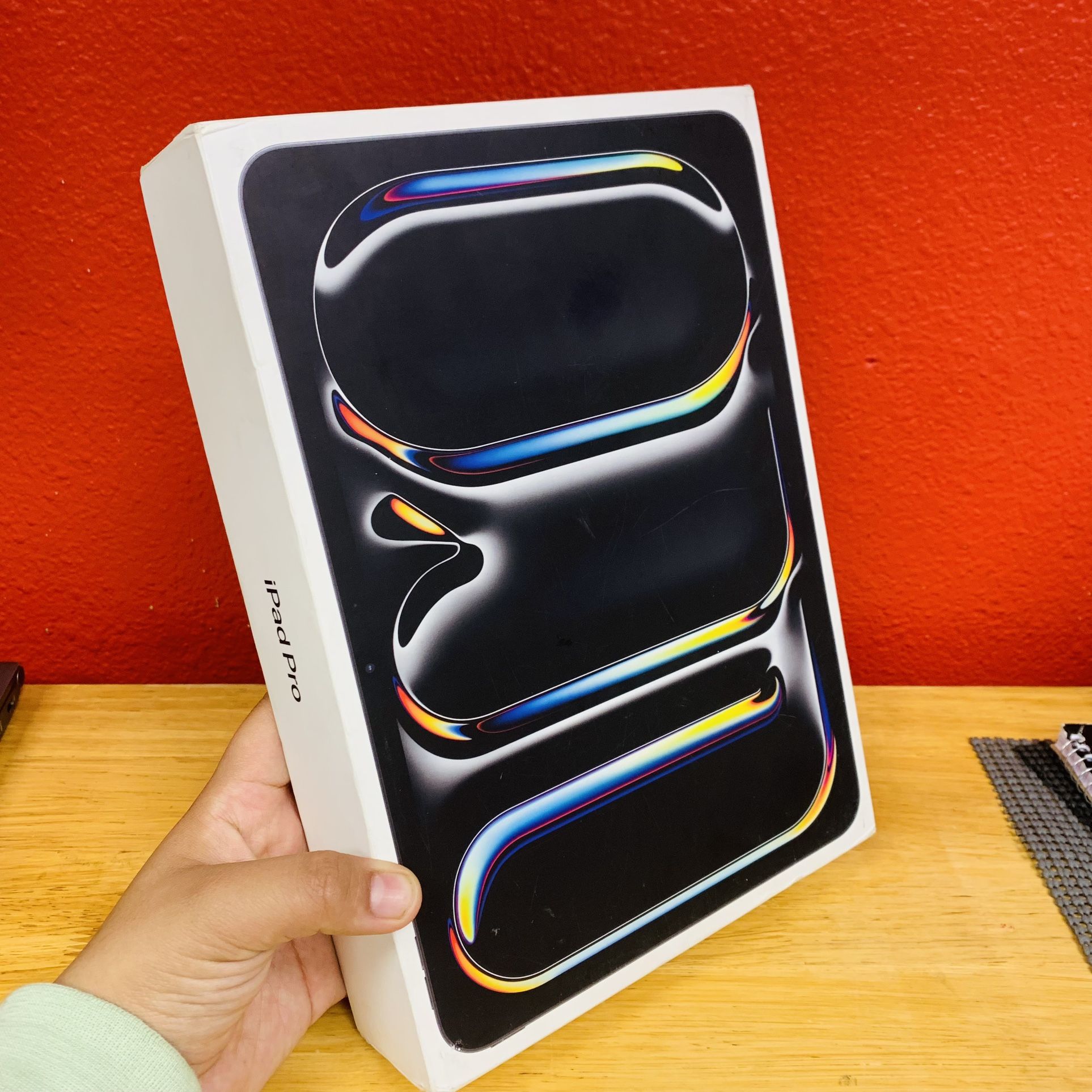 iPad Pro 11inch M4 Wi-Fi And Cellular 