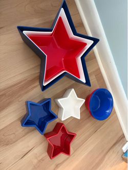 New patriotic dish set