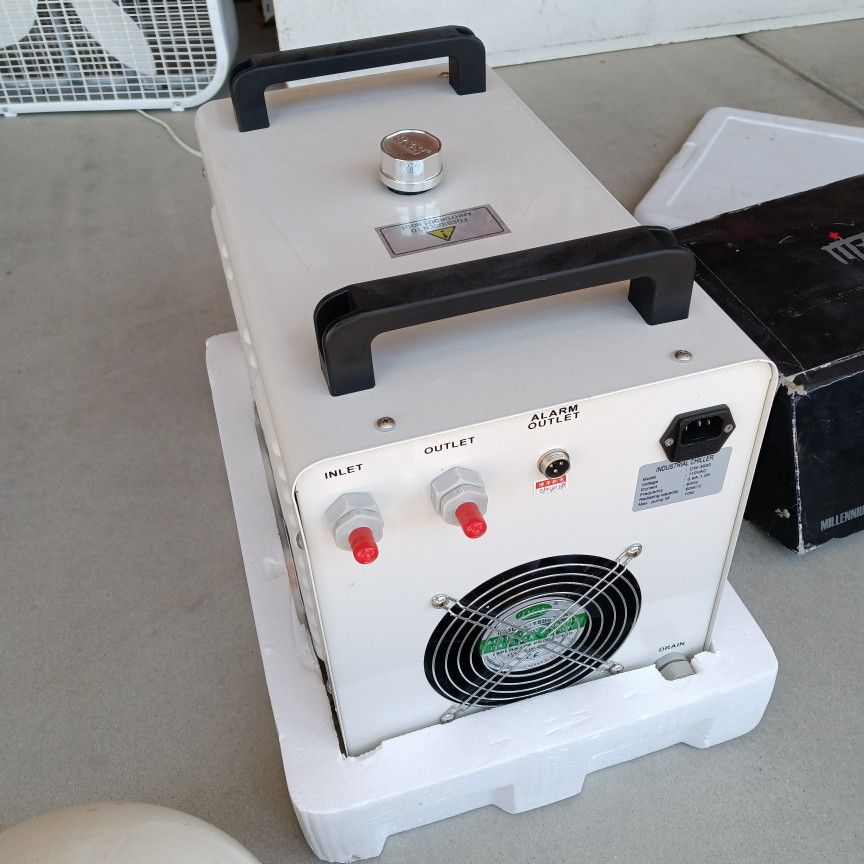 Industrial Water Chiller CW-3000 Thermolysis Type for Laser Engraving Machine