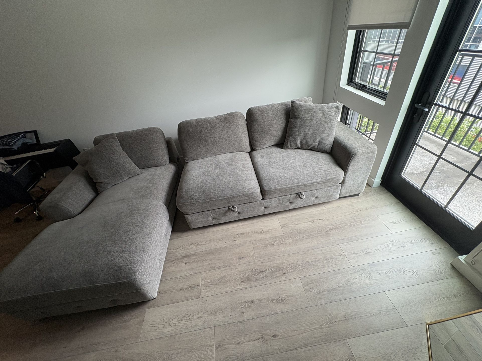 L-Type Sofa With Convertible Sofa Bed