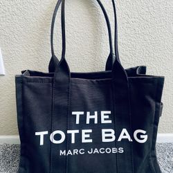 Marc Jacobs The Tote Bag (2)