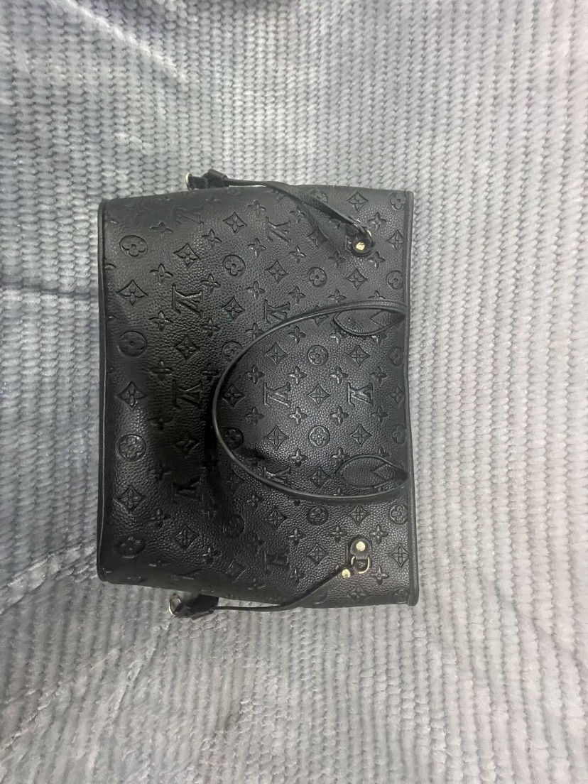 Lv Purse 