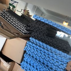 Foam Mats    35-40 Pcs