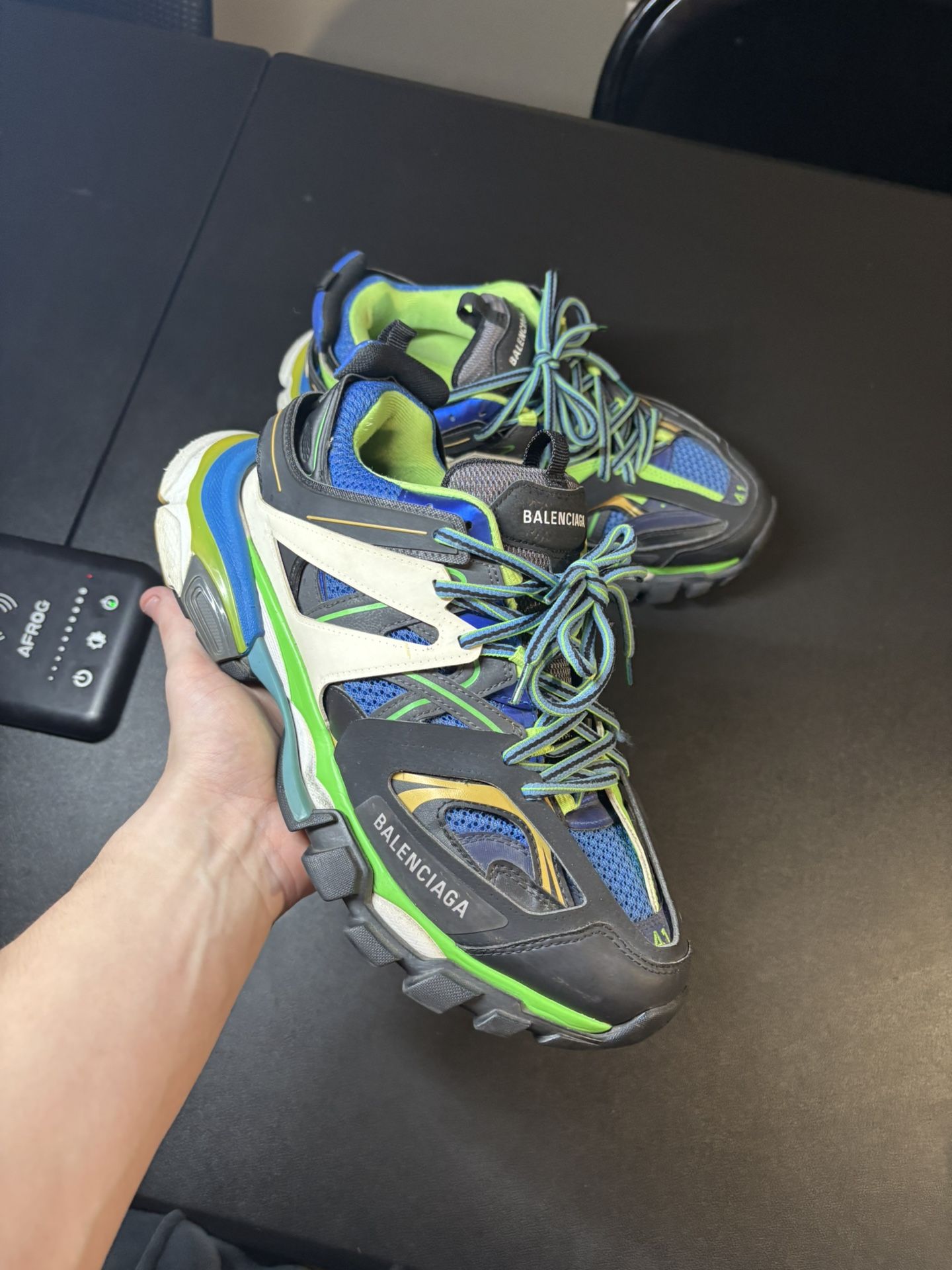 Balenciaga Tracks Size 41