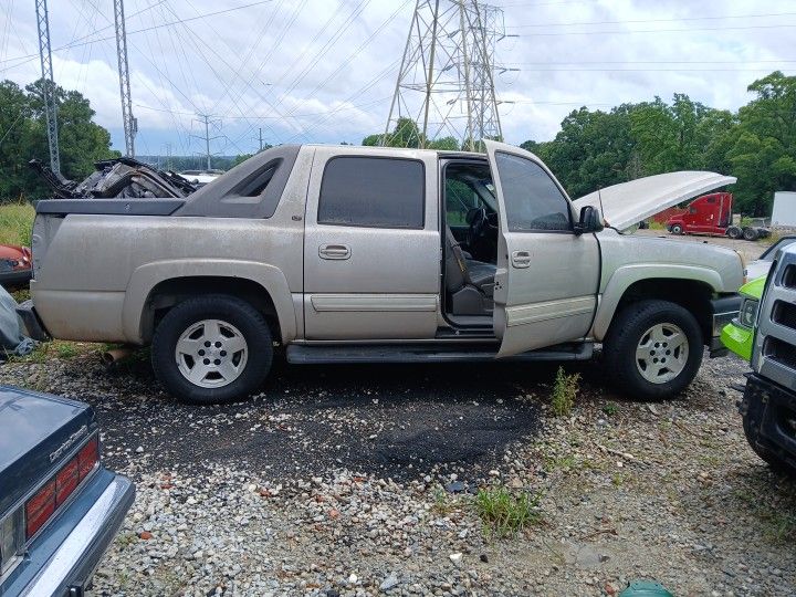 04 Avalanche PARTING OUT..!
