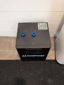 Cold plunge pump
