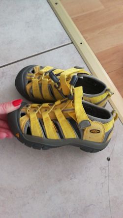 Keen shoes Sz 11
