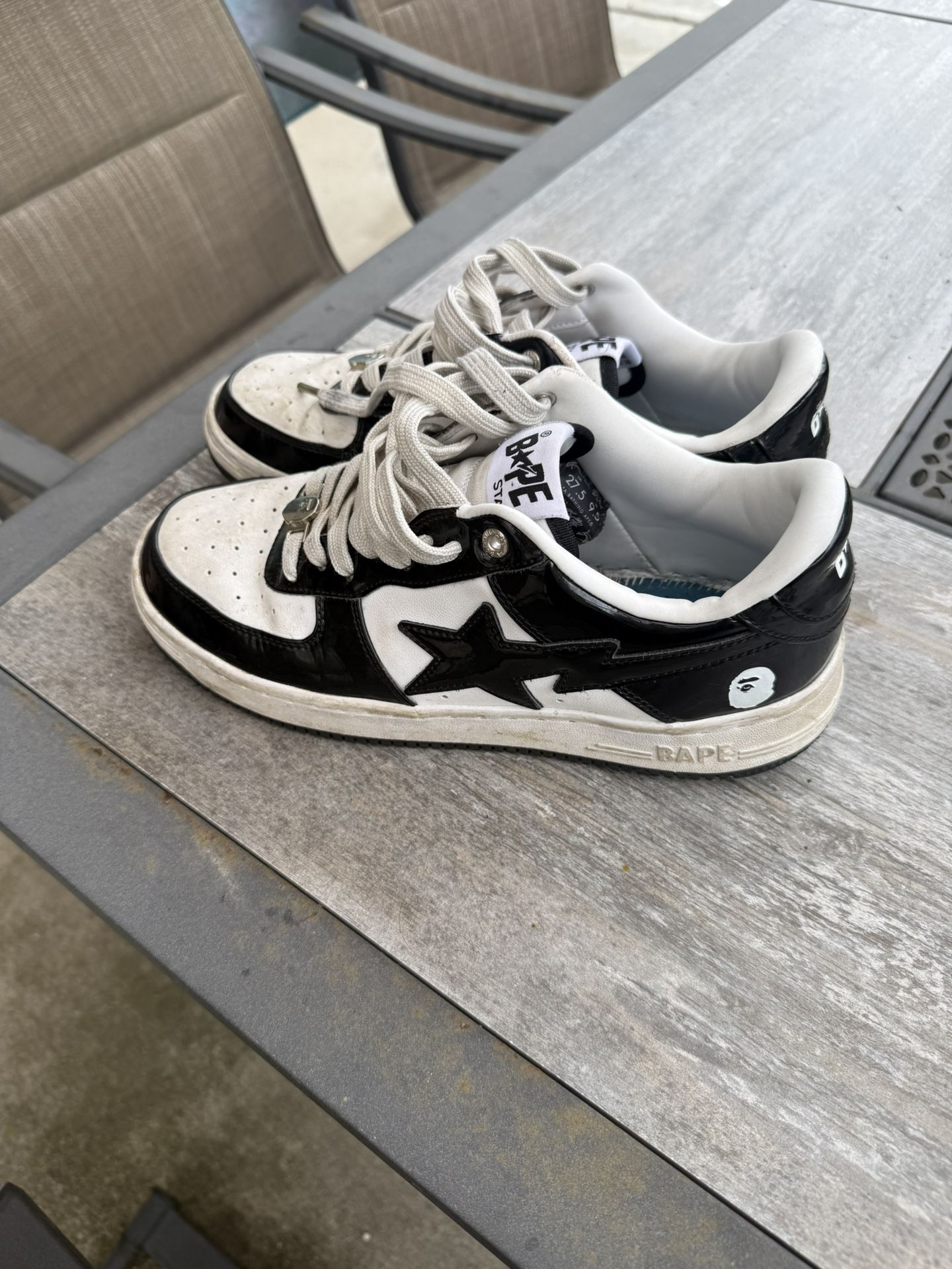 Nike Bapestas Size 9.5