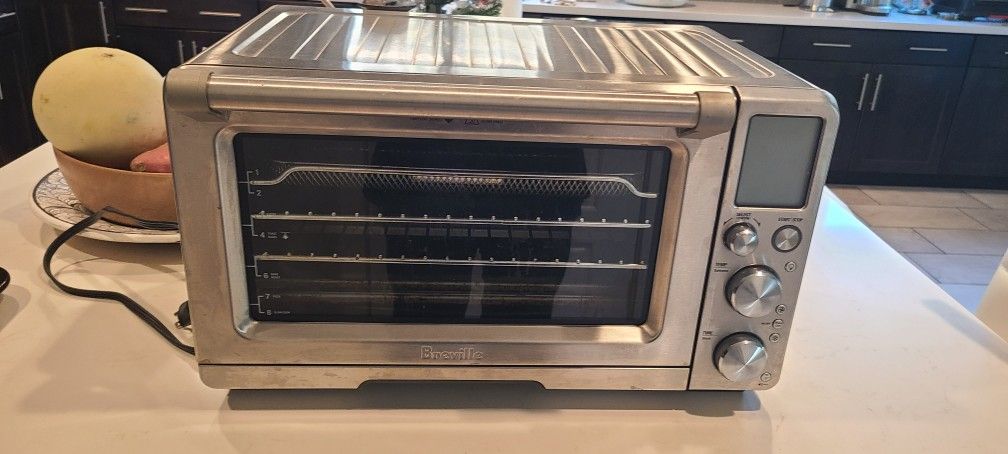 Breville Smart Oven® Air Fryer Pro Model # BOV900