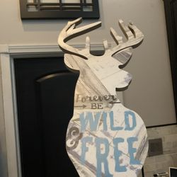 Buck Wall Decor Wild & Free