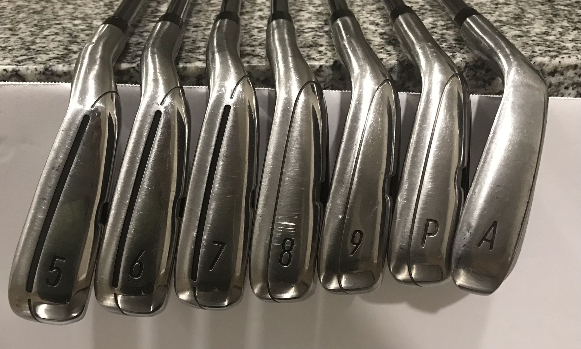 2021 Taylormade M4 Iron Set 5-PW / AW MAX 85 Regular Flex Steel Shaft RH