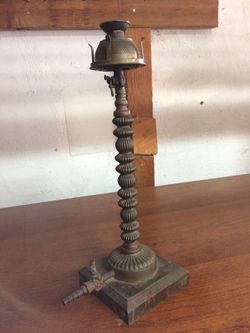 Antique Gas Lamp (VERY VINTAGE)