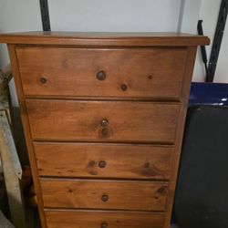 5 Drawer Dresser