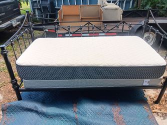 Day Bed