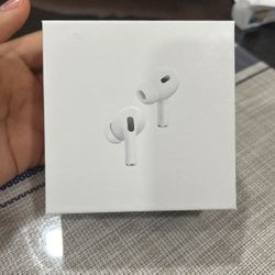 Apple AirPods Pro 2nd Gen 