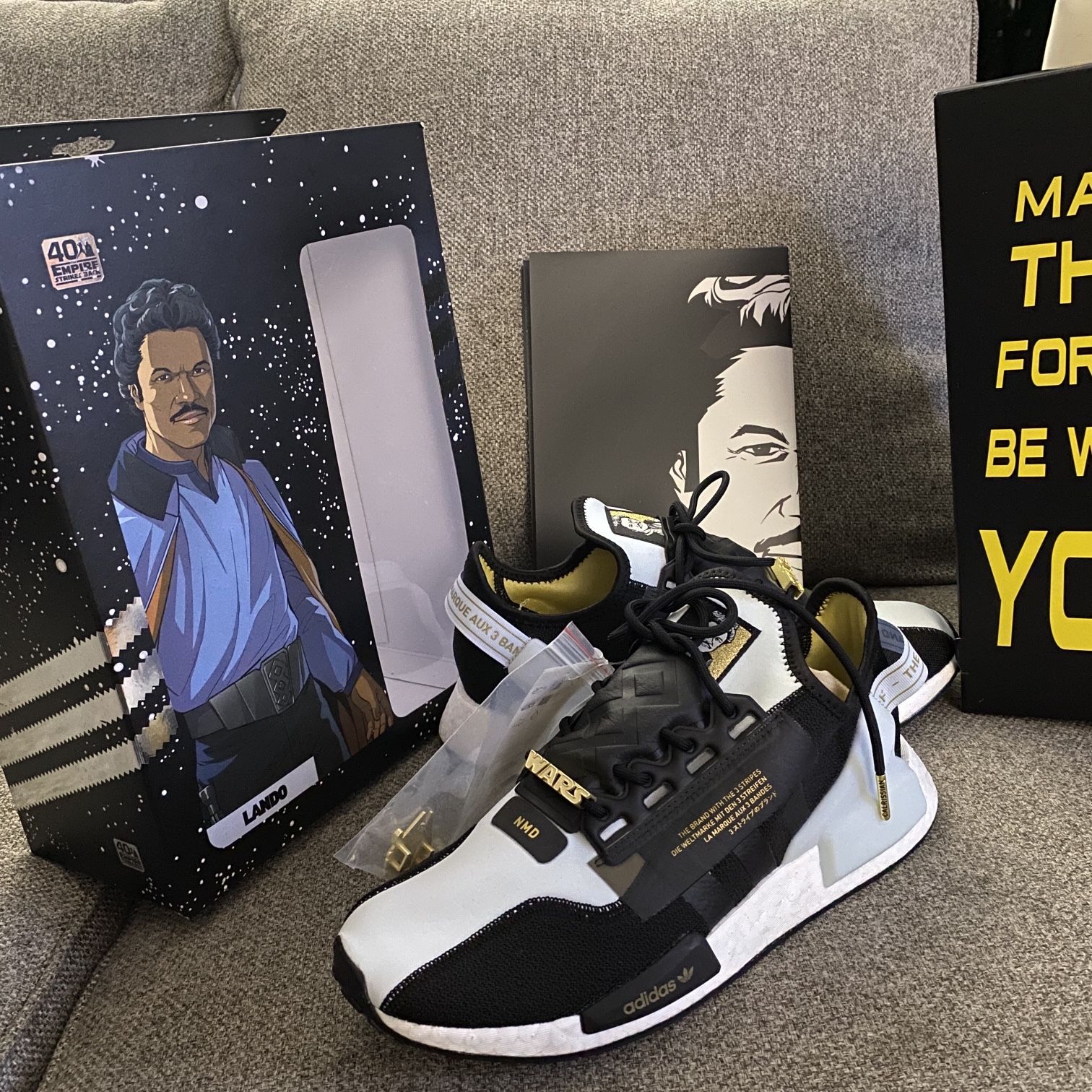 Adidas nmd r1 v2 star wars lando sales calrissian