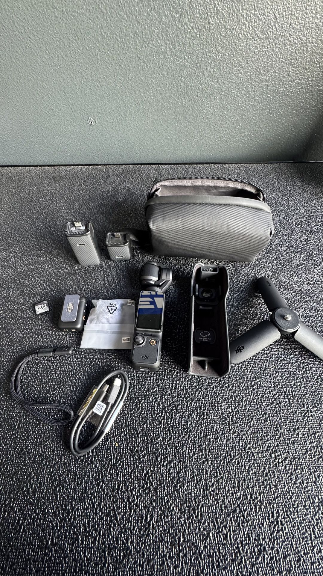 DJI Osmo Pocket 3 Creator Combo