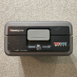 SentrySafe Fire & Water Proof MISSING KEY USED