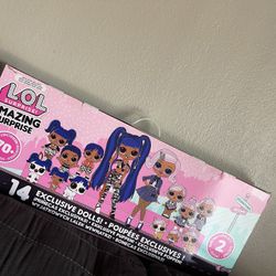 LOL Girls 2 Playset Amazing 70+ Surprises with 14 Fashion Dolls And Playset NEW!