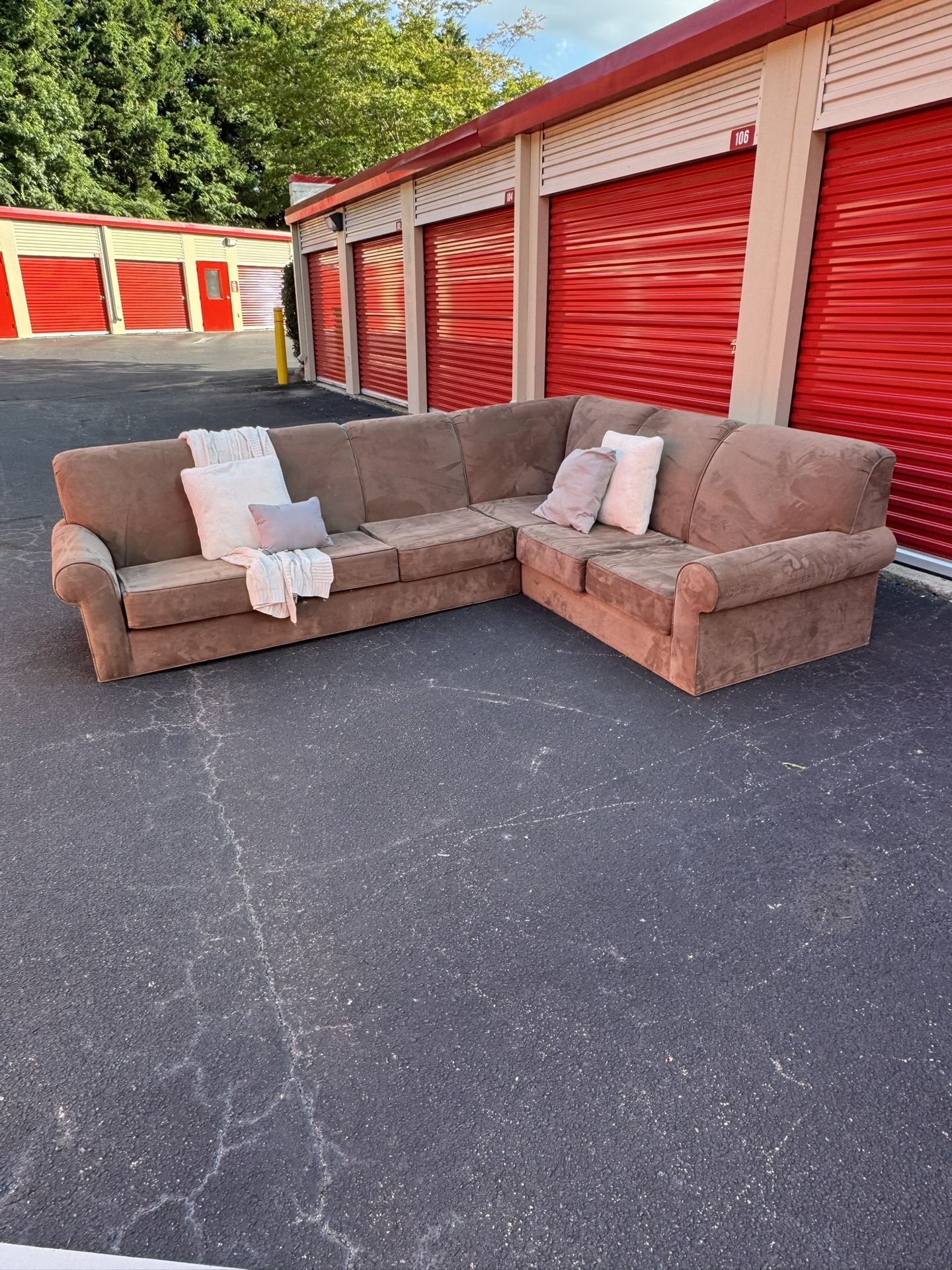 FREE DELIVERY - Large Sectional Best Offer