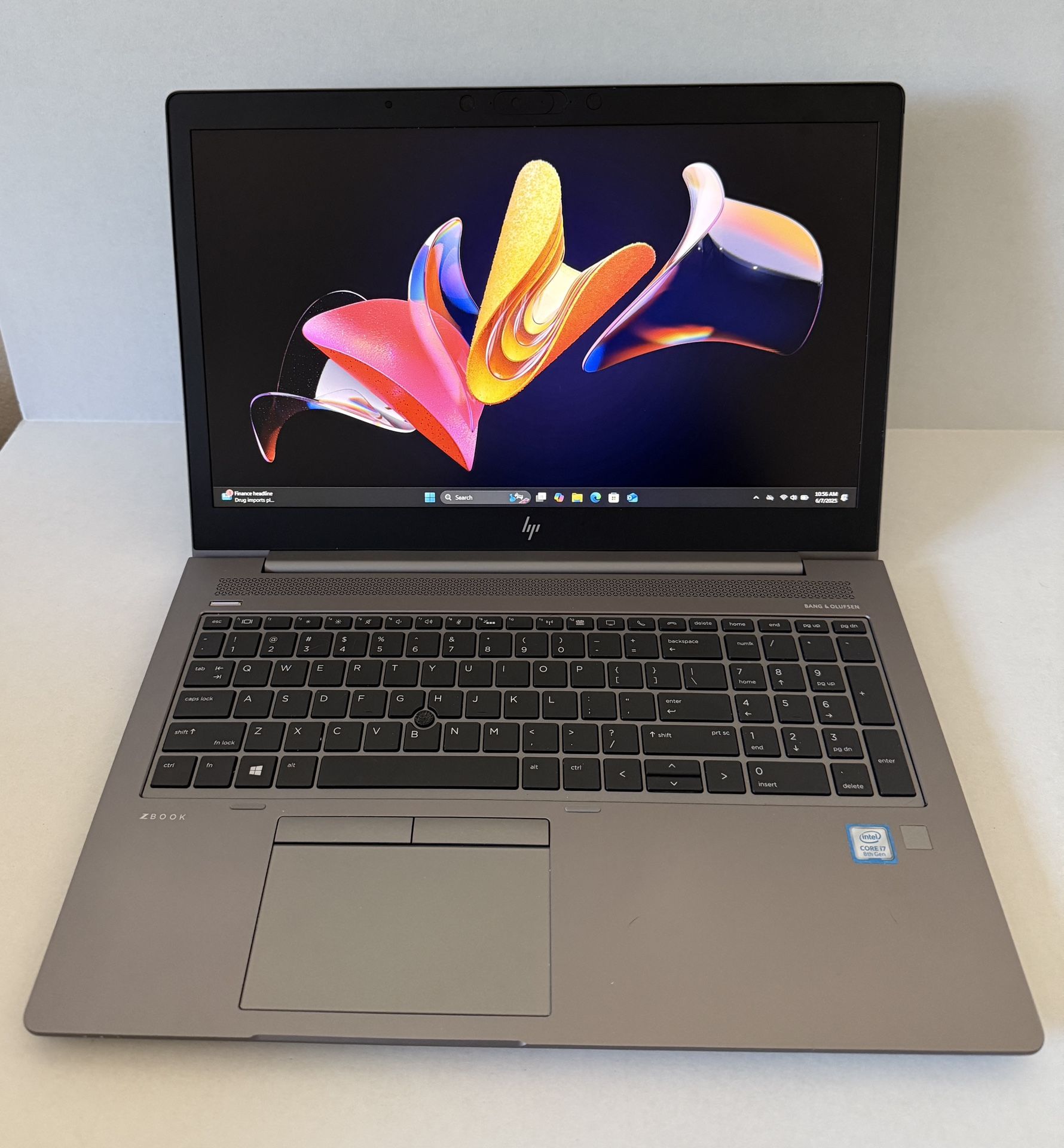 HP ZBook 15u G6 Laptop i7-8565U - 32GB RAM 512 GB SSD - Windows 11 Pro