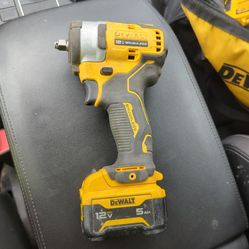 DeWalt DCF903. 3/8" (10mm) impact wrench