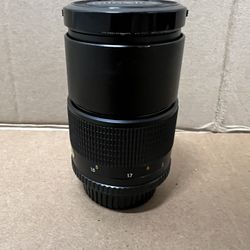 MC Minolta Celtic 1:2.8 f=135 mm Camera Lens Good Working Order