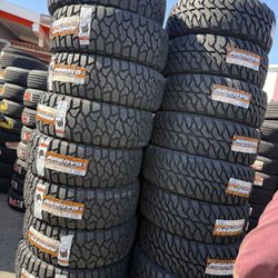 🚘🚨vendo Set De Llantas Lt 35x12.50 17 Arroyo M/T 