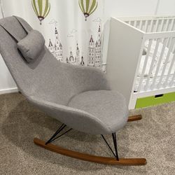 Rocking Chair Good Condition 