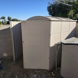 Rubbermaid 7x7 Storage Shed