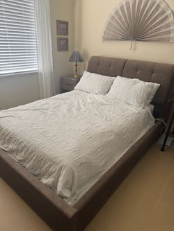 Brown Upholstered Queen Bed Frame with Storage
