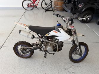EGL 125 Dirtbike