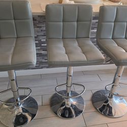 3 Gray Island Stools