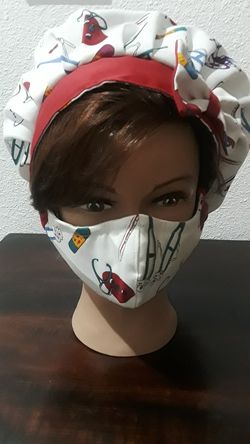 Reversible Bouffant style cap with matching face mask