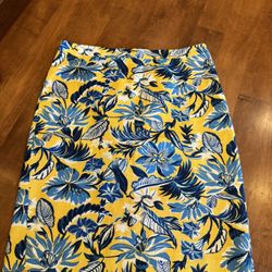 Woman’s J.Crew skirt shipping available