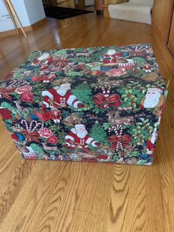 Christmas Ornament Storage Box with adjustable dividers and layers