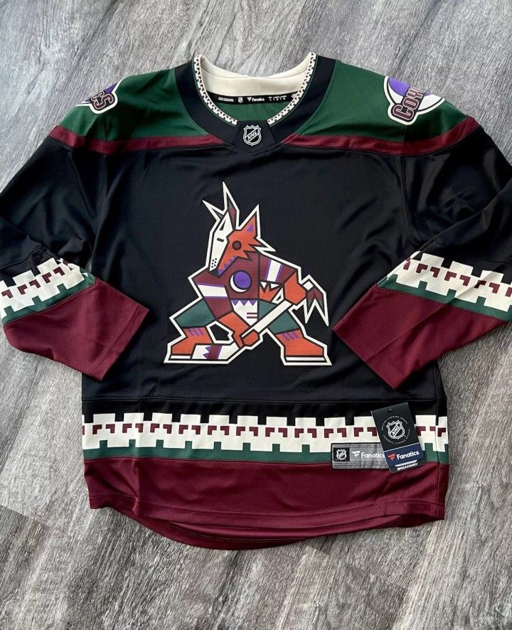 Arizona Coyotes Fanatics Breakaway NHL Hockey Jersey Brand NEW Authentic Men's Sizes Small, Medium & XL