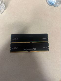 Crucial DDR four pro 64 GB ram