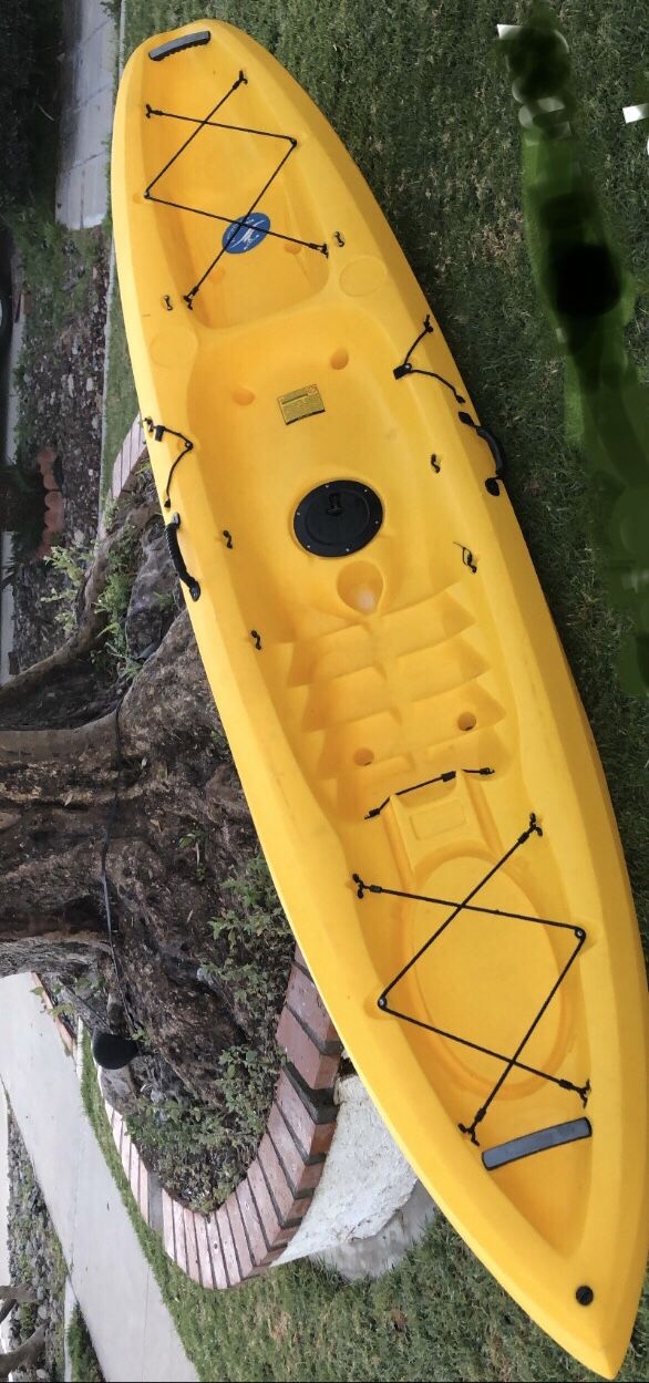Ocean Kayak Scrambler 11 for Sale in Garden Grove, CA OfferUp