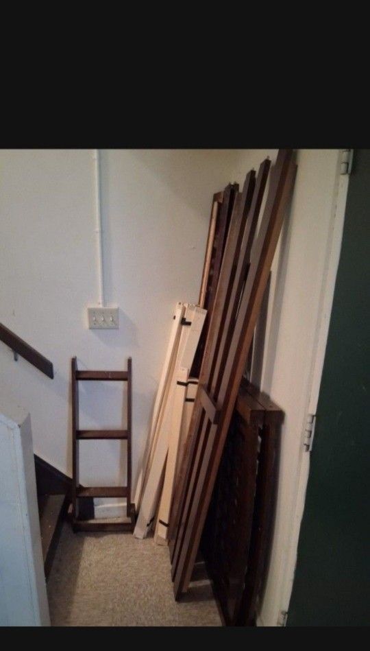 Twin Over Full Size must Pickup