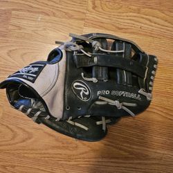 Rawlings Softball Glove 