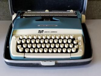 Vintage Typewriter