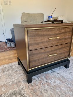 Mid Century Nightstand 