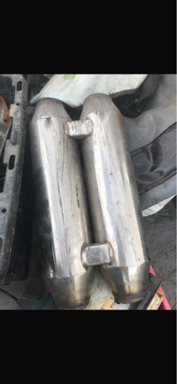 Dual stainless steel exhaust mufflers