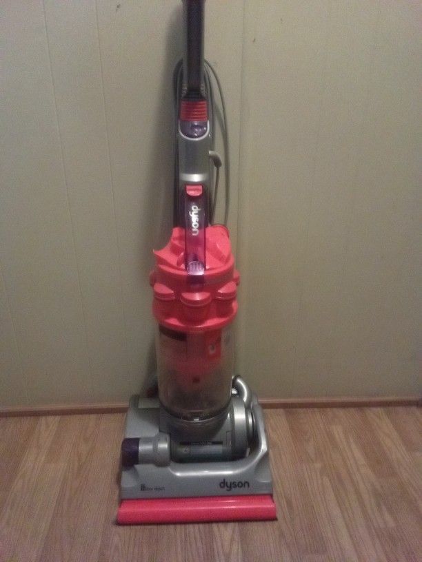 Dyson Dc14 Low Reach Vacuum