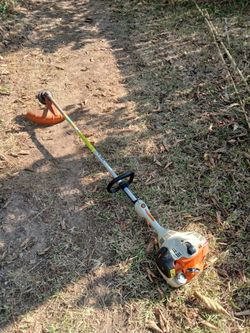 Stihl FS 56RC weedeater
