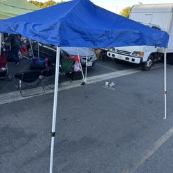 Canopy Tent For Camping;For Work Like Mechanics Or Construction Has New Top Cover $30
